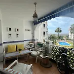 Room Como En Casa